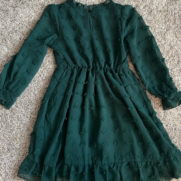 Adorable green dress, size girls 7-8 - Picture 2 of 5